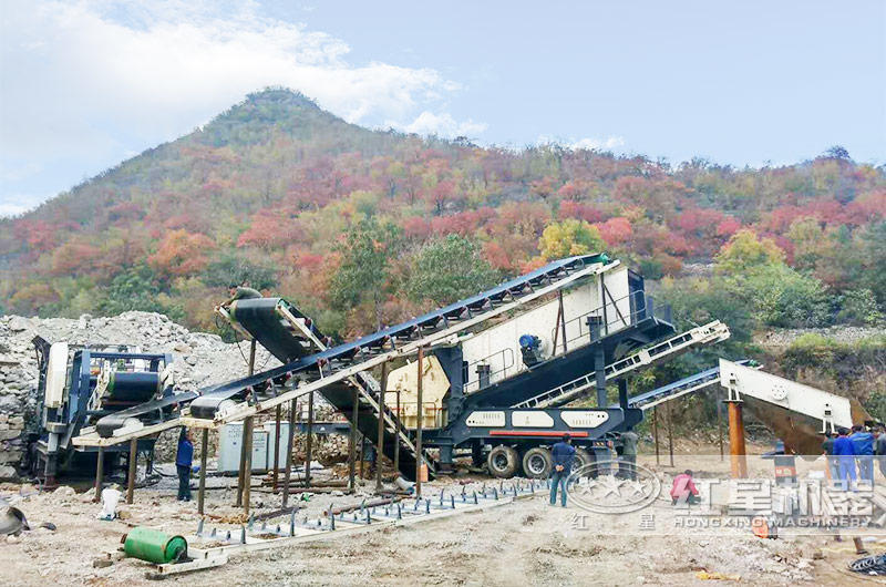山東混凝土移動反擊破碎機生產線現場 山東混凝土移動反擊破碎機生產線現場