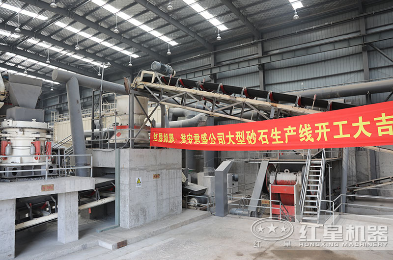 石頭破碎機生產現場實拍圖 石頭破碎機生產現場實拍圖